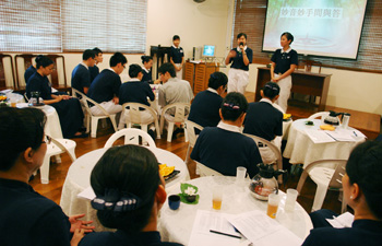 "SG20111108CUA-HYX-004.jpg”